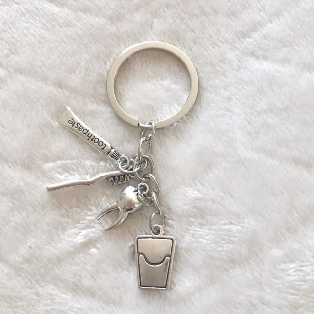 Keychain Dentist, Hygienist, Dental Assistant NEW